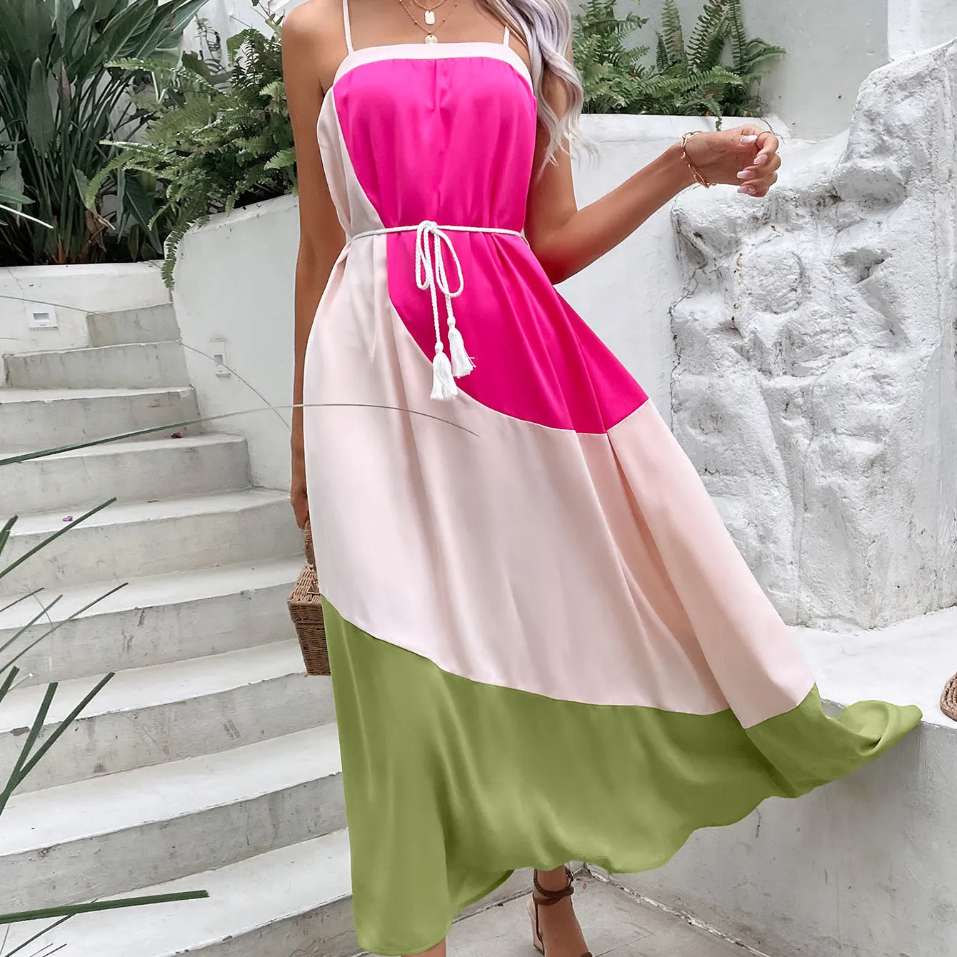 Niche Splicing Contrast Color Sling Elegant Dress Wholesale Dresses