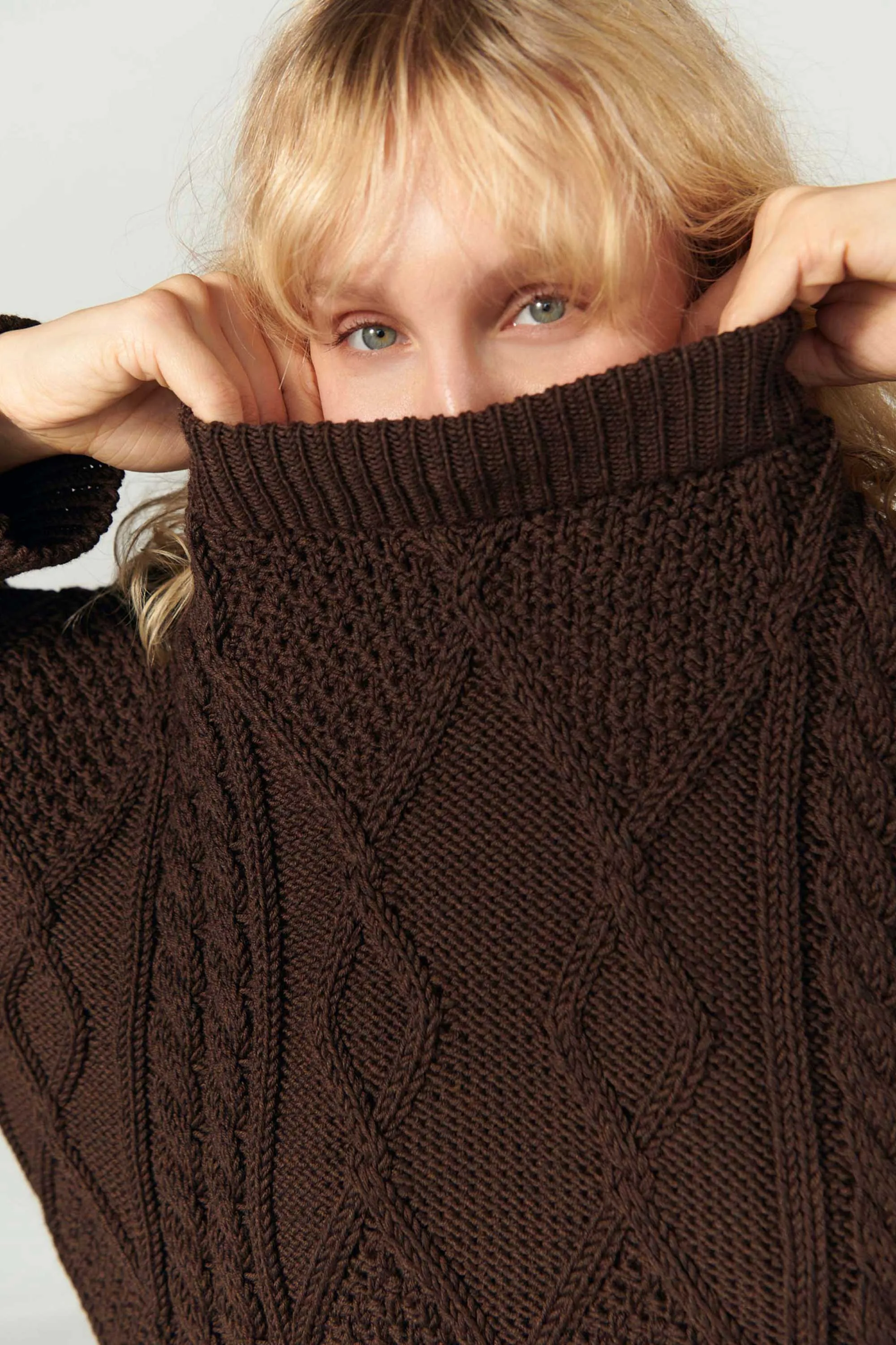 Nonna Cable-Knit 100% Merino Sweater Chocolate