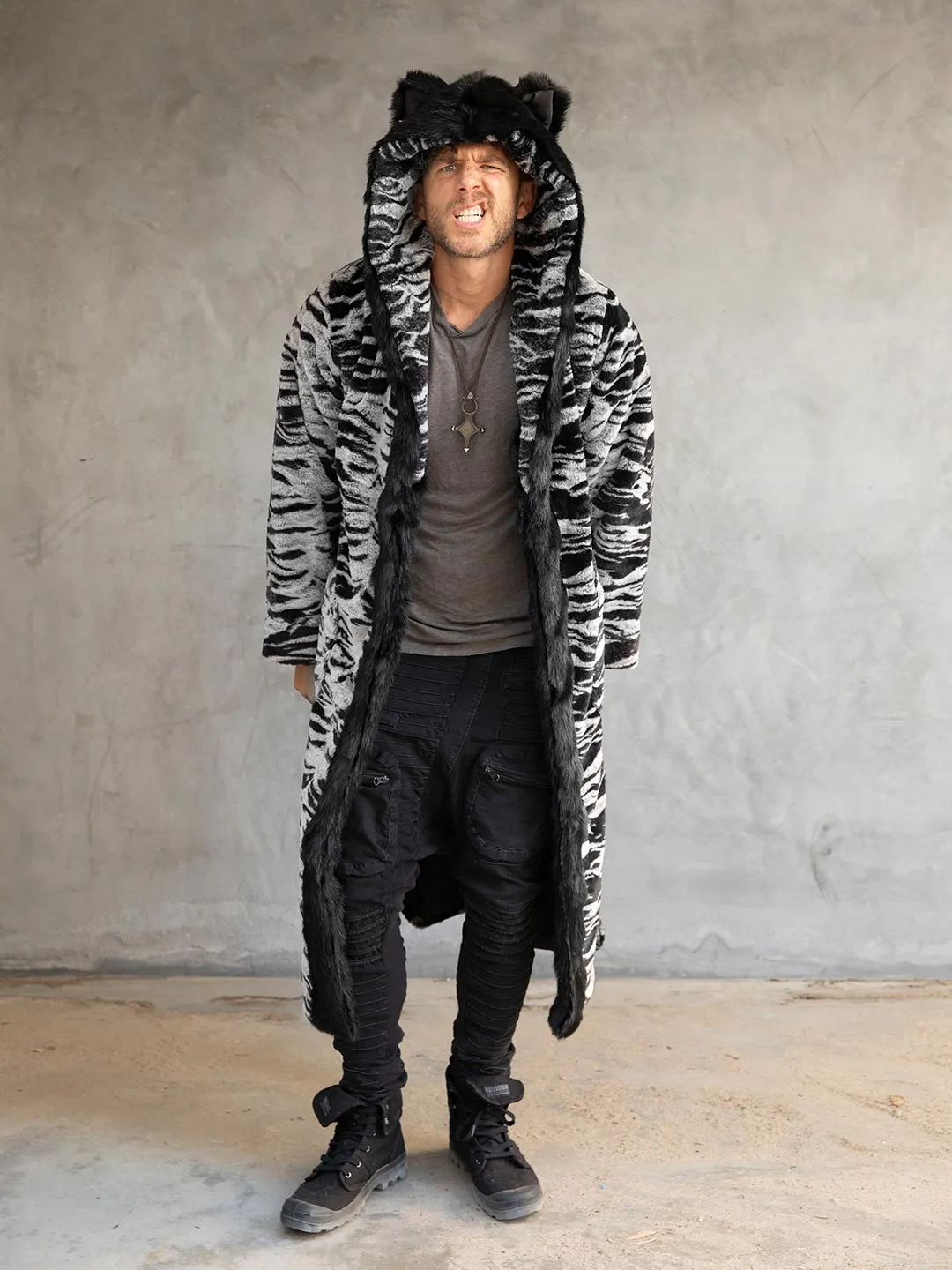 Tiger Classic Faux Fur Style Robe | Men's