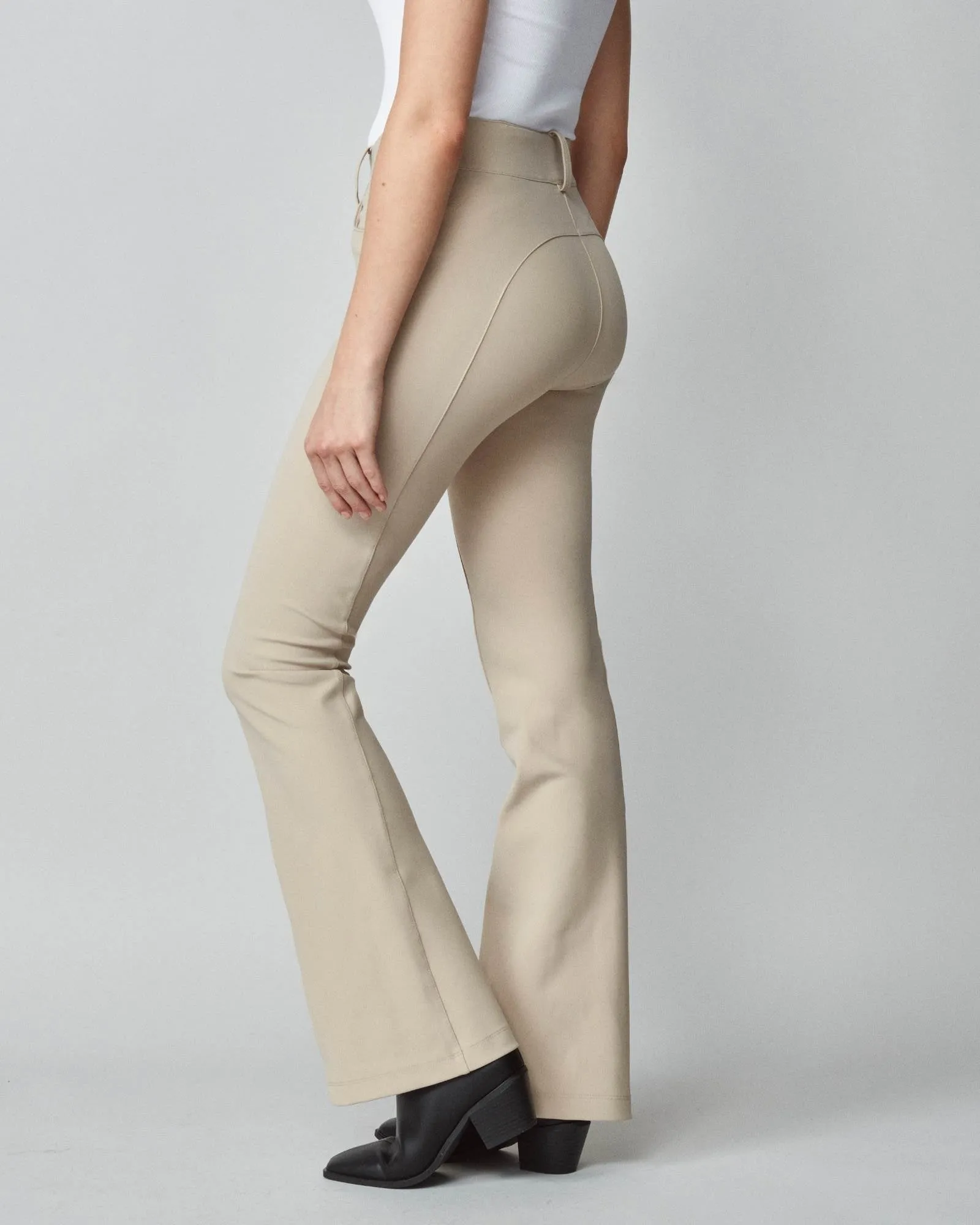 Yagya Tailored Trousers Tan