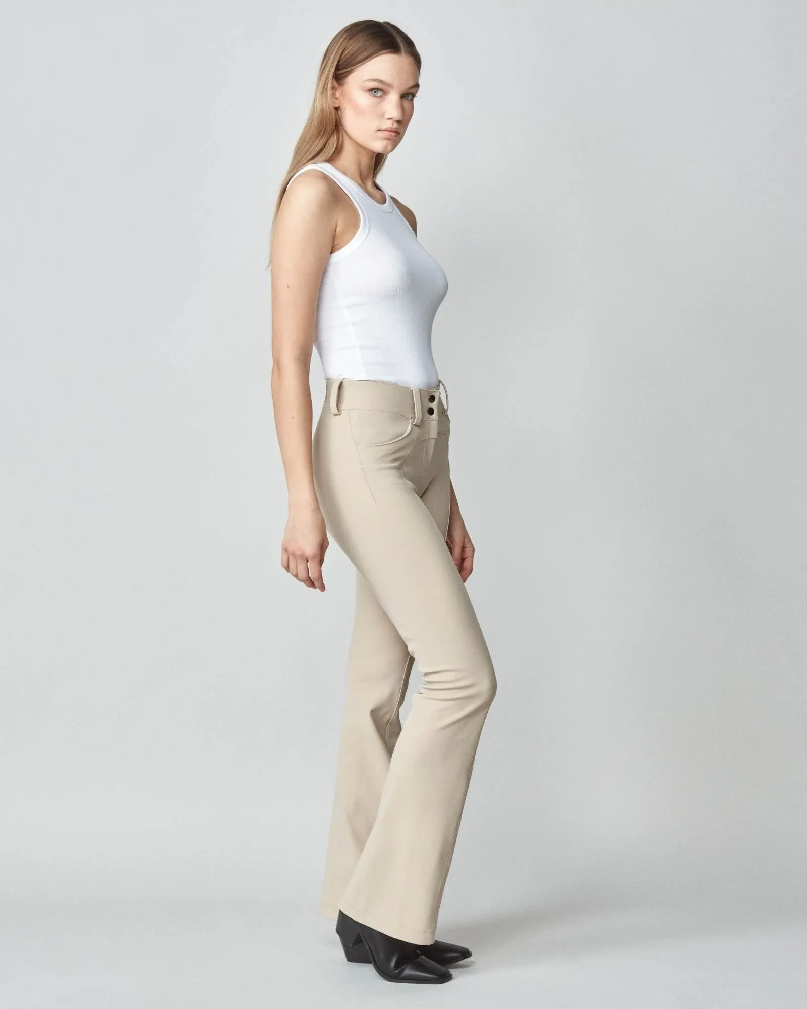 Yagya Tailored Trousers Tan